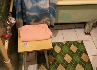 Продам двухкомнатную квартиру, 43.9 м2, Оленегорск, Советская улица, 14