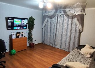 Продается 3-комнатная квартира, 60 м2, Республика Башкортостан, улица 50 лет Октября, 52