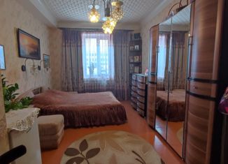 Продам 3-комнатную квартиру, 73.5 м2, Малая Вишера, Московская улица, 38