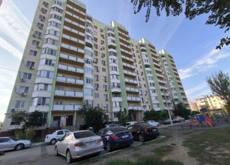 Продаю 1-комнатную квартиру, 43 м2, Астрахань, Нововосточная улица, 19, Кировский район