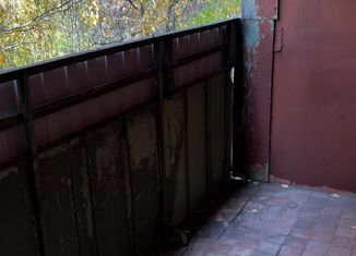 Продаю 2-комнатную квартиру, 50.1 м2, Москва, улица Генерала Антонова, 1, улица Генерала Антонова