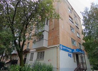 Продажа 2-ком. квартиры, 41 м2, Лысьва, улица Кирова, 14