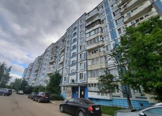 Продаю двухкомнатную квартиру, 53 м2, Клин, улица 60 лет Комсомола, 3к1