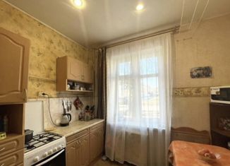 Продам четырехкомнатную квартиру, 75 м2, Киров, Уральская улица, 6, Октябрьский район