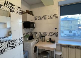 Продам 2-ком. квартиру, 35.2 м2, Нижний Новгород, улица Ванеева, 30, улица Ванеева