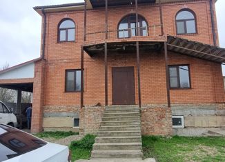 Дом на продажу, 349 м2, село Новозаведенное