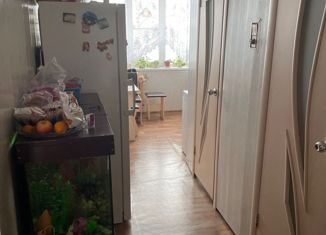 Продам 4-комнатную квартиру, 87 м2, деревня Снегирёвка, Майская улица, 1