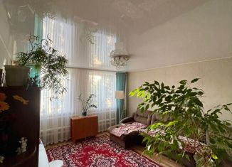 Продается трехкомнатная квартира, 60 м2, посёлок Ува, улица Ленина, 5