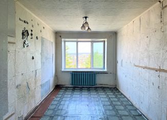 Продажа квартиры студии, 15.5 м2, Нязепетровск, улица Розы Люксембург, 6