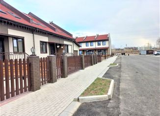 Продам таунхаус, 106 м2, село Калинино, Покровская улица