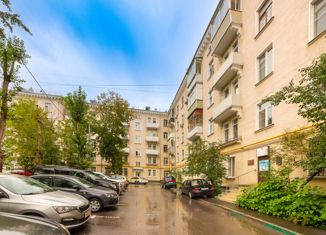 Продаю 3-ком. квартиру, 51 м2, Москва, Саратовская улица, 18/10, метро Текстильщики
