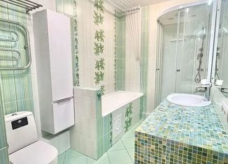 Продаю трехкомнатную квартиру, 62 м2, Кемерово, Осенний бульвар, 1, жилой район Лесная Поляна