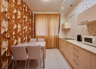 Продаю 2-ком. квартиру, 64 м2, Краснодар, улица имени 40-летия Победы, 103, ЖК Возрождение