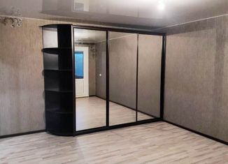 Продам 2-комнатную квартиру, 42.3 м2, Екатеринбург, улица Академика Бардина, 15, Ленинский район