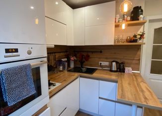 Продам 2-ком. квартиру, 40 м2, Москва, 1-я Курьяновская улица, 6Б, 1-я Курьяновская улица