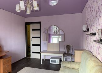 Продам 2-ком. квартиру, 37 м2, Новоуральск, Промышленная улица, 7