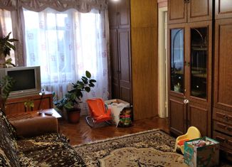 3-комнатная квартира на продажу, 48.3 м2, Карачев, улица Дзержинского, 10