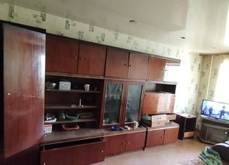 Продажа 2-ком. квартиры, 45 м2, Белогорск, Весенний переулок, 2