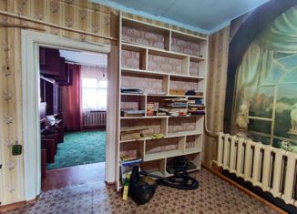 Продается 3-комнатная квартира, 72.5 м2, село Казачинское, улица Ломоносова, 8