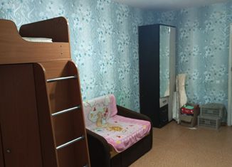 Комната на продажу, 40 м2, Соликамск, Большевистская улица, 30