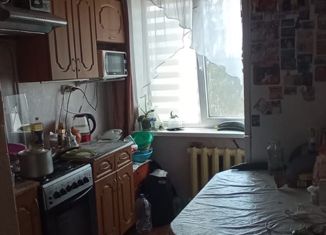 Продаю 3-ком. квартиру, 63 м2, Ярославль, улица Лебедева, 1