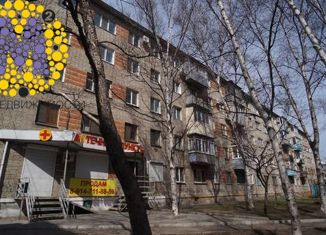 Продам четырехкомнатную квартиру, 61.4 м2, Уссурийск, улица Пушкина, 25