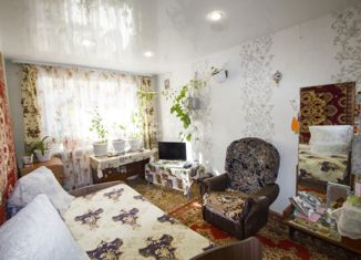 Продается трехкомнатная квартира, 64 м2, Тюменская область, улица Ворошилова, 53