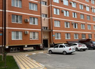 Сдается в аренду 1-комнатная квартира, 45 м2, Каспийск, Приморская улица, 16А