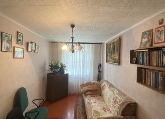 Продается 3-комнатная квартира, 59.6 м2, Сальск, площадь Ленина