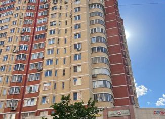 Продажа однокомнатной квартиры, 45 м2, Москва, 3-й микрорайон, 12