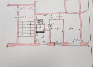 Продам 3-ком. квартиру, 58.8 м2, Уяр, улица Ленина, 176