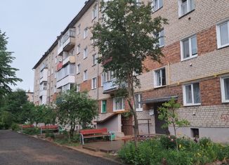 Продаю 2-комнатную квартиру, 45.2 м2, Ярцево, Советская улица, 35