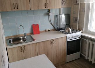 Сдача в аренду однокомнатной квартиры, 39 м2, Йошкар-Ола, улица Петрова, 12