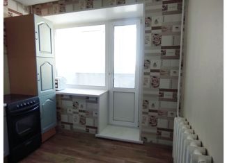 Продаю 1-комнатную квартиру, 32 м2, Чебоксары, улица Ленинского Комсомола, 10, Ленинский район