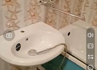 3-ком. квартира на продажу, 70 м2, село Троицкое, улица Пушкина, 12