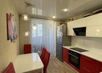 Продается 1-комнатная квартира, 35.3 м2, поселок городского типа Стройкерамика, улица Веры Ершовой, 8