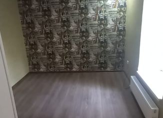 3-ком. квартира на продажу, 45 м2, Азов, Октябрьская улица, 40