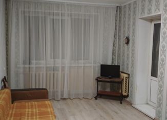 Продажа двухкомнатной квартиры, 42.3 м2, Ижевск, улица 10 лет Октября, 12, жилой район Север