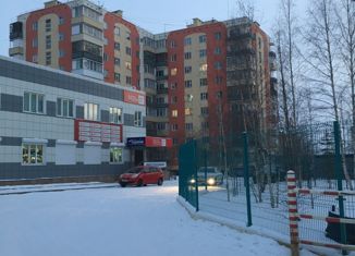 Продаю 2-ком. квартиру, 53 м2, Мирный, улица Ленина, 41А