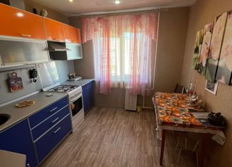 Продажа 3-комнатной квартиры, 69 м2, посёлок Михайловский, улица Ленина, 4