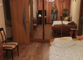 Продам однокомнатную квартиру, 33 м2, Урай, 2-й микрорайон, 76