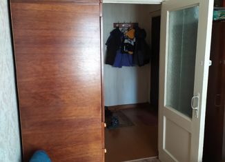 Продам 2-ком. квартиру, 45 м2, деревня Курцево, Новая улица, 2