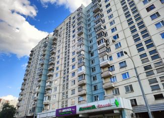 Продается 3-комнатная квартира, 77.4 м2, Москва, Новоясеневский проспект, 32к1, метро Ясенево