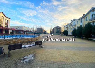 Продам четырехкомнатную квартиру, 60 м2, Грязи, улица Правды, 21