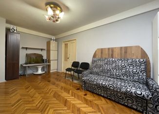 Двухкомнатная квартира на продажу, 45 м2, Санкт-Петербург, улица Матроса Железняка, 37