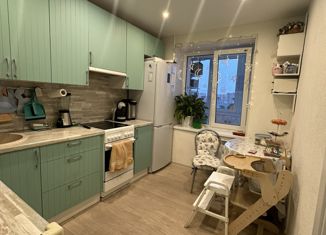 Продам 2-ком. квартиру, 50.9 м2, Сосновый Бор, проспект Героев, 13