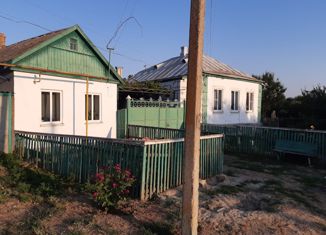 Продаю дом, 85 м2, село Александровка, Комсомольская улица, 8