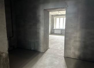 Продам 2-ком. квартиру, 66.4 м2, село Чигири, Красивая улица, 23