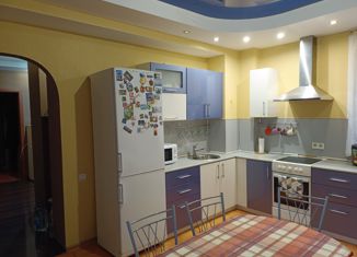 Продажа трехкомнатной квартиры, 85.6 м2, Самара, Революционная улица, 7, метро Российская