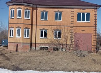 Продам дом, 350 м2, Курская область